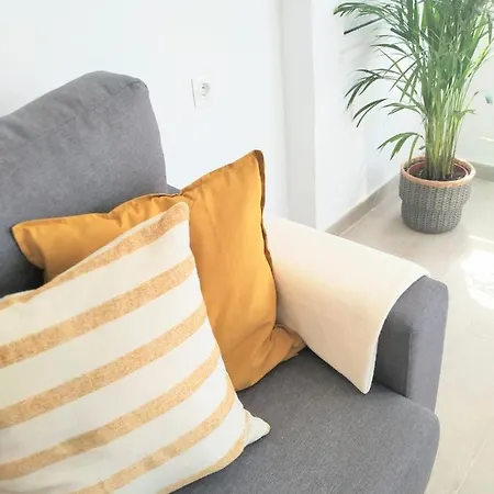 24h Self Check-in Centro Downtown * Torremolinos