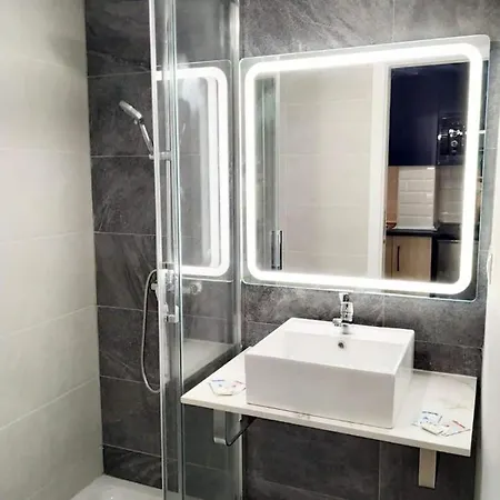 24h Self Check-in Centro Downtown Apartament *