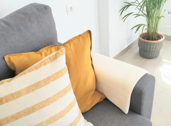 24h Self Check-in Centro Downtown * Torremolinos