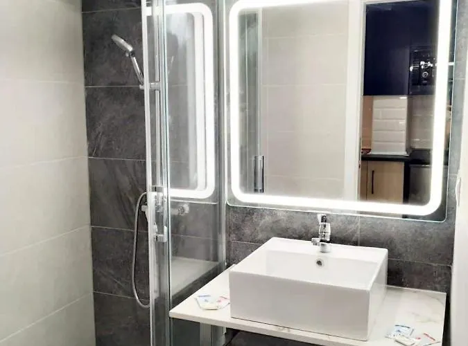 24h Self Check-in Centro Downtown Apartment *