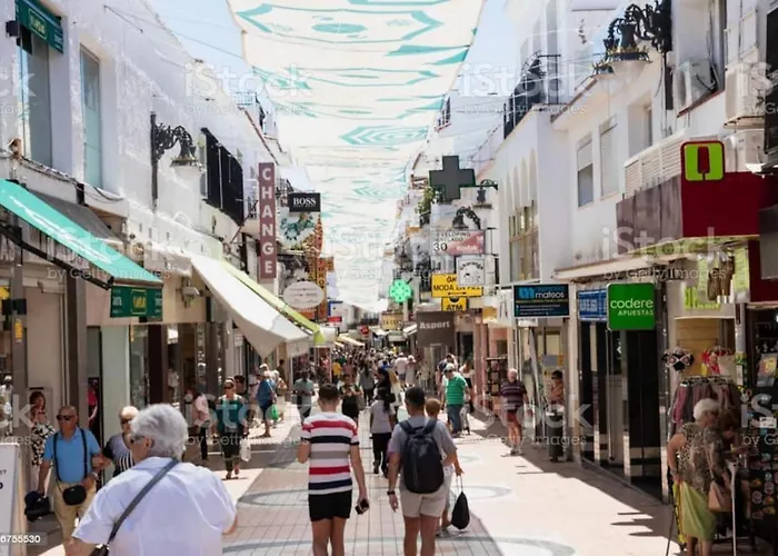 24h Self Check-in Centro Downtown Torremolinos